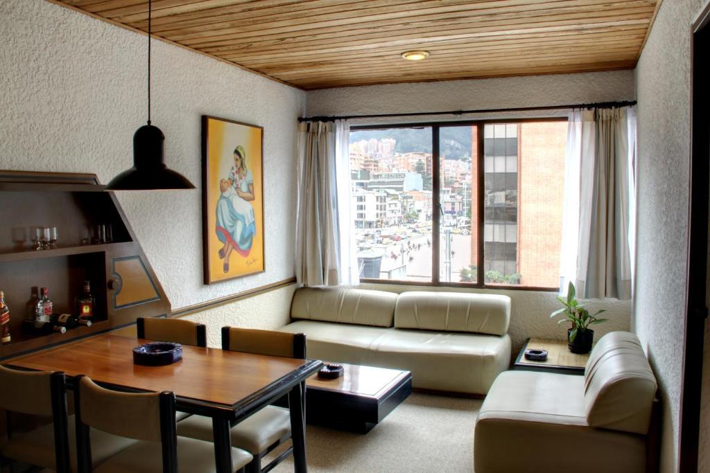 Suites Real 85 Bogotá Pokoj fotografie